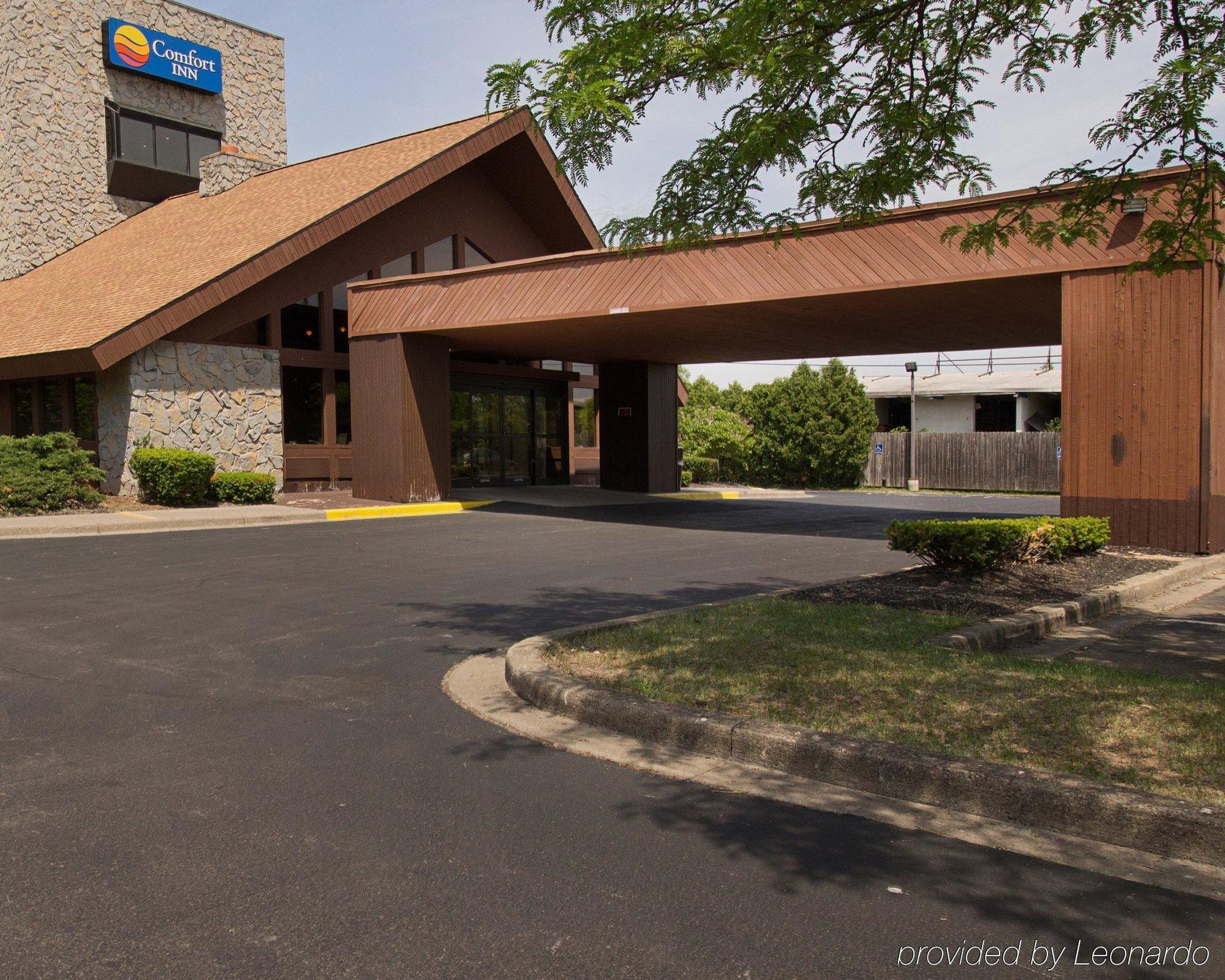 Comfort Inn & Suites Syracuse-Carrier Circle East Syracuse Exterior foto